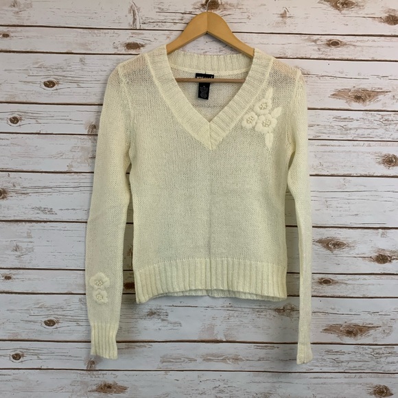 Wet Seal Sweaters - Sweater ❄️